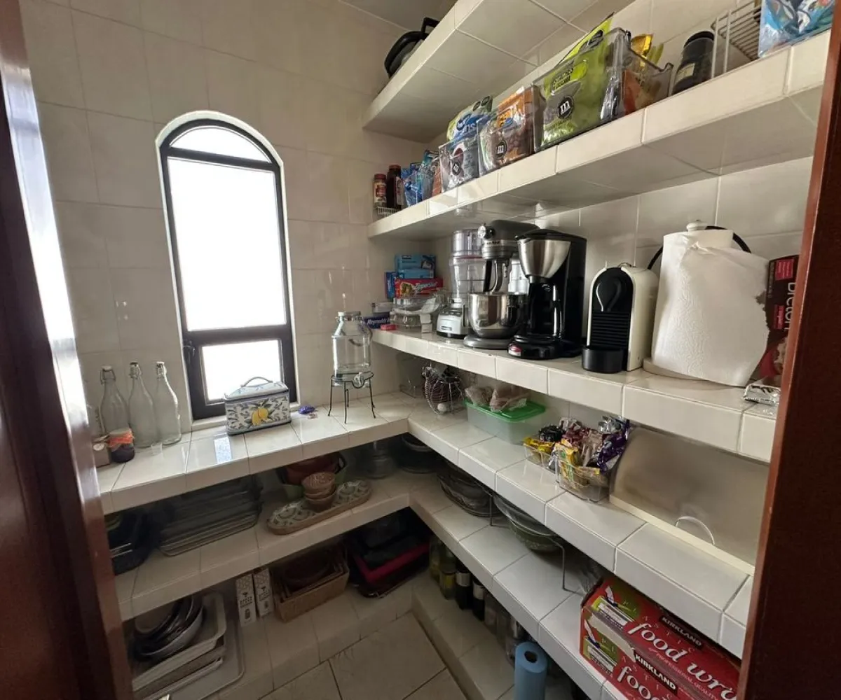 Casa En Venta,El Palomar,Paseó de los Cedros S/N 128, Tlajomulco de Zúñiga, Jalisco 45643, 4 Habitaciones,5 Baños,Paseó de los Cedros,1,pXsOVho