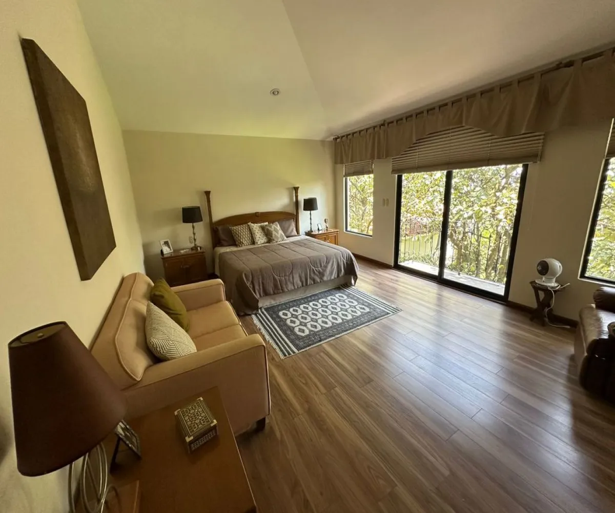 Casa En Venta,El Palomar,Paseó de los Cedros S/N 128, Tlajomulco de Zúñiga, Jalisco 45643, 4 Habitaciones,5 Baños,Paseó de los Cedros,1,pXsOVho