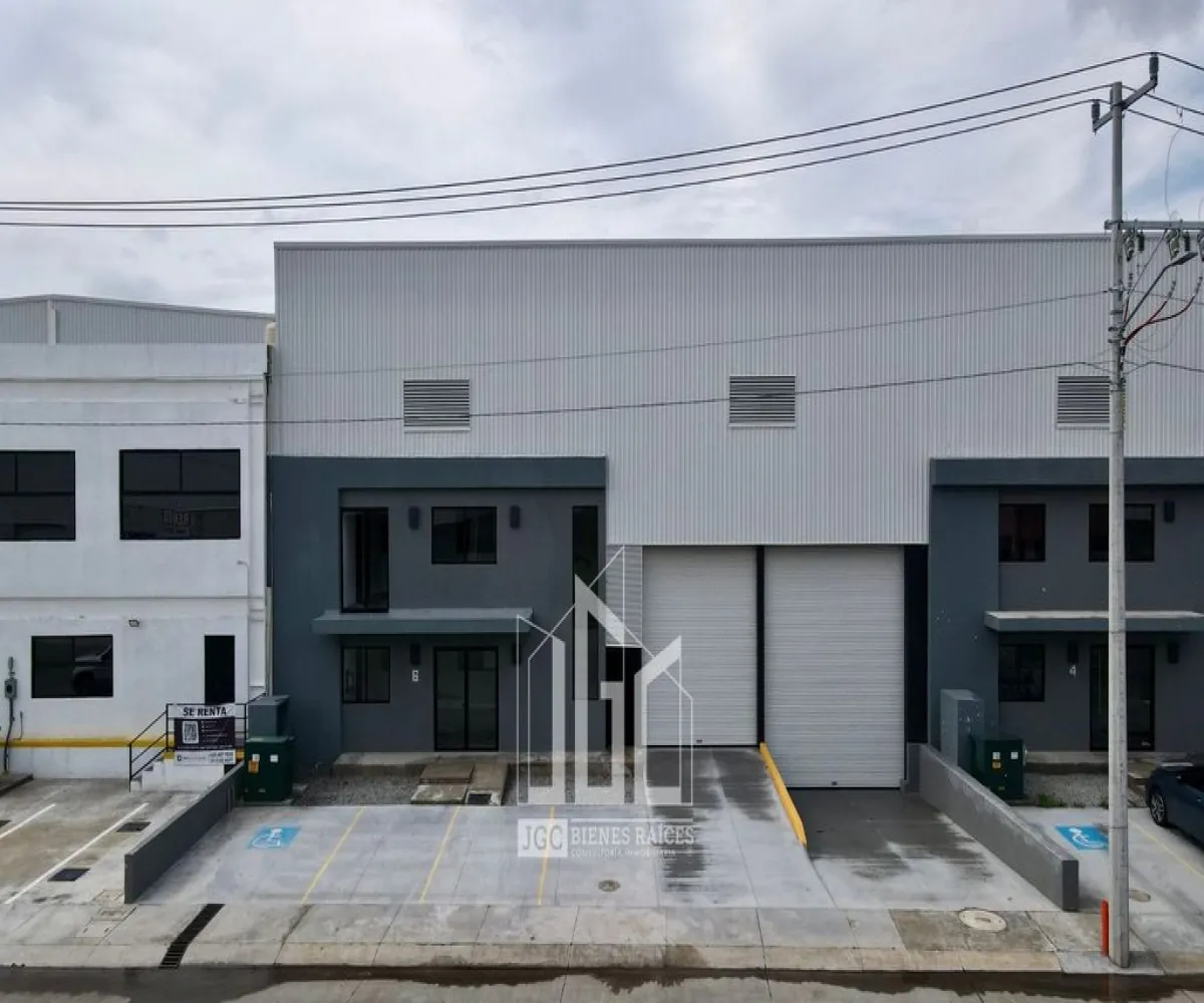 Bodega En Venta,Santa Cruz de las Flores,Privada Rosa Morada Industrial Santa Cruz 4, Tlajomulco de Zúñiga, Jalisco 47720,1 Baño,Privada Rosa Morada Industrial Santa Cruz,2,p3ig6ZK