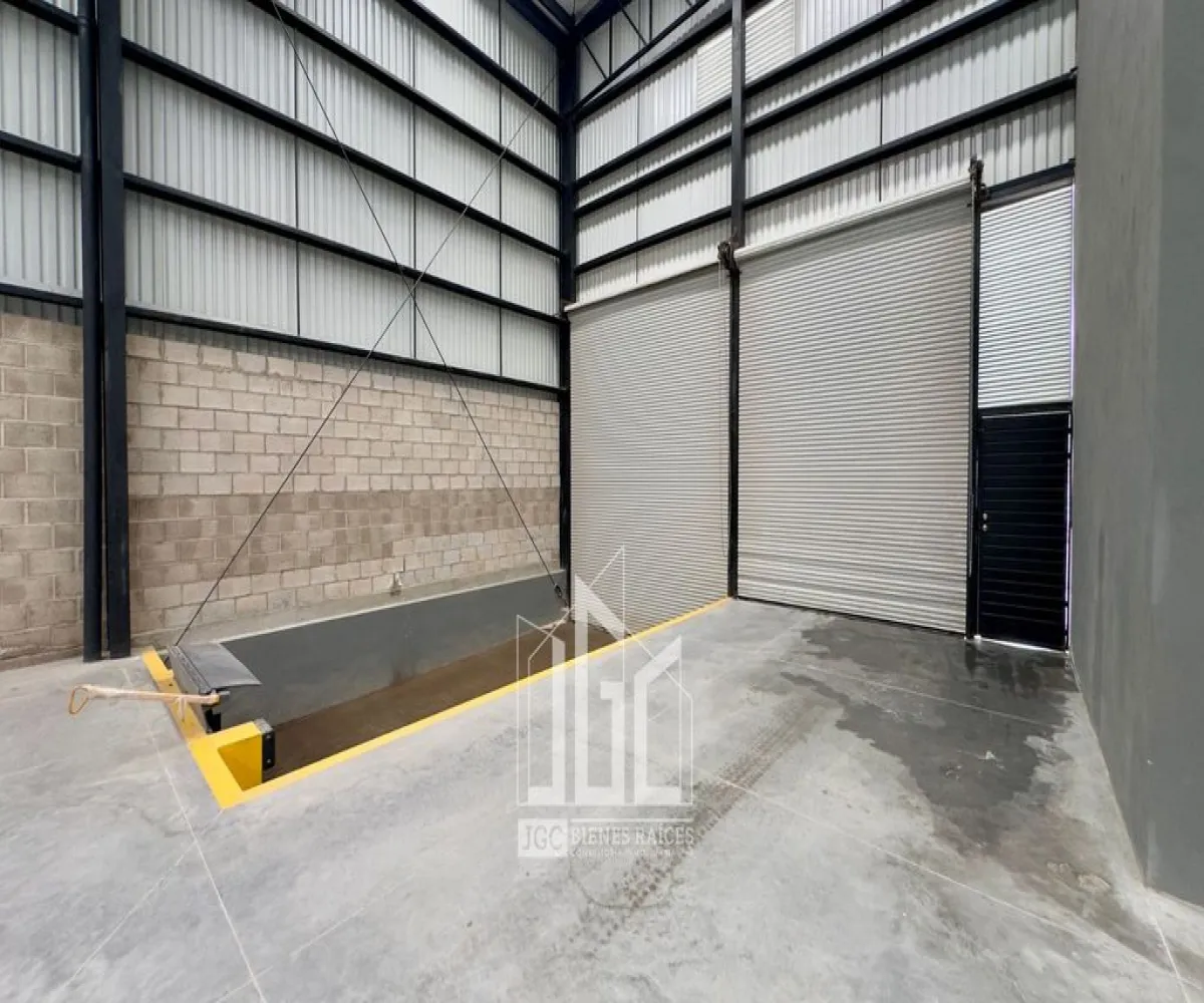 Bodega En Venta,Santa Cruz de las Flores,Privada Rosa Morada Lote 4 Industrial Santa Cruz S/N, Tlajomulco de Zúñiga, Jalisco 47720,Privada Rosa Morada Lote 4 Industrial Santa Cruz,2,pKteAkR