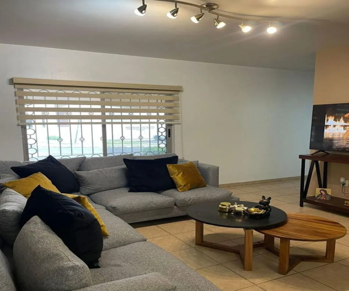 Casa En Venta,Villa California,Las Palmas 9, Tlajomulco de Zúñiga, Jalisco 45645, 3 Habitaciones,2 Baños,Las Palmas,1,pKxfysk