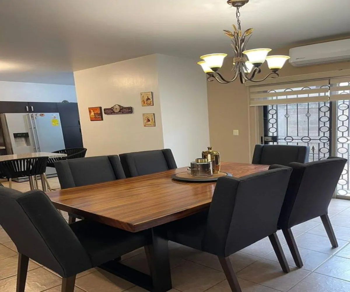 Casa En Venta,Villa California,Las Palmas 9, Tlajomulco de Zúñiga, Jalisco 45645, 3 Habitaciones,2 Baños,Las Palmas,1,pKxfysk