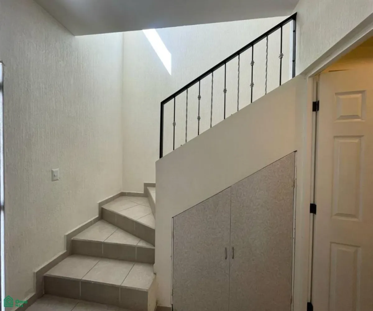 Casa En Venta,Residencial Alta California,Chula Vista (Coto Pasadena) 19, Tlajomulco de Zuniga, Jalisco 45640, 3 Habitaciones,2 Baños,Chula Vista (Coto Pasadena),2,MX251025403