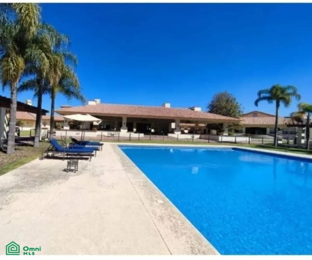 Casa En Venta,Residencial Alta California,Chula Vista (Coto Pasadena) 19, Tlajomulco de Zuniga, Jalisco 45640, 3 Habitaciones,2 Baños,Chula Vista (Coto Pasadena),2,MX251025403