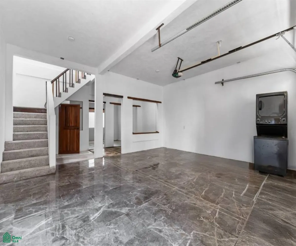 Casa En Venta,Primavera de Vallarta,Andador Antonio Caso 105, Puerto Vallarta, Jalisco 48313, 3 Habitaciones,2 Baños,Andador Antonio Caso,3,MX251025463