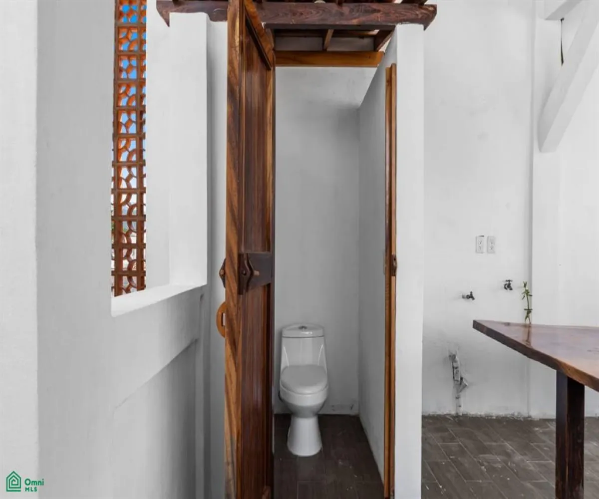 Casa En Venta,Primavera de Vallarta,Andador Antonio Caso 105, Puerto Vallarta, Jalisco 48313, 3 Habitaciones,2 Baños,Andador Antonio Caso,3,MX251025463