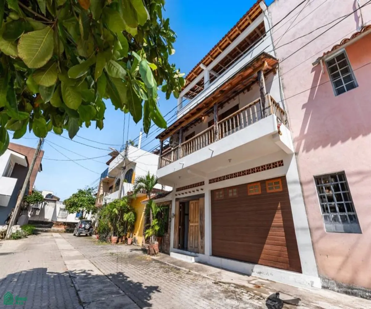 Casa En Venta,Primavera de Vallarta,Andador Antonio Caso 105, Puerto Vallarta, Jalisco 48313, 3 Habitaciones,2 Baños,Andador Antonio Caso,3,MX251025463