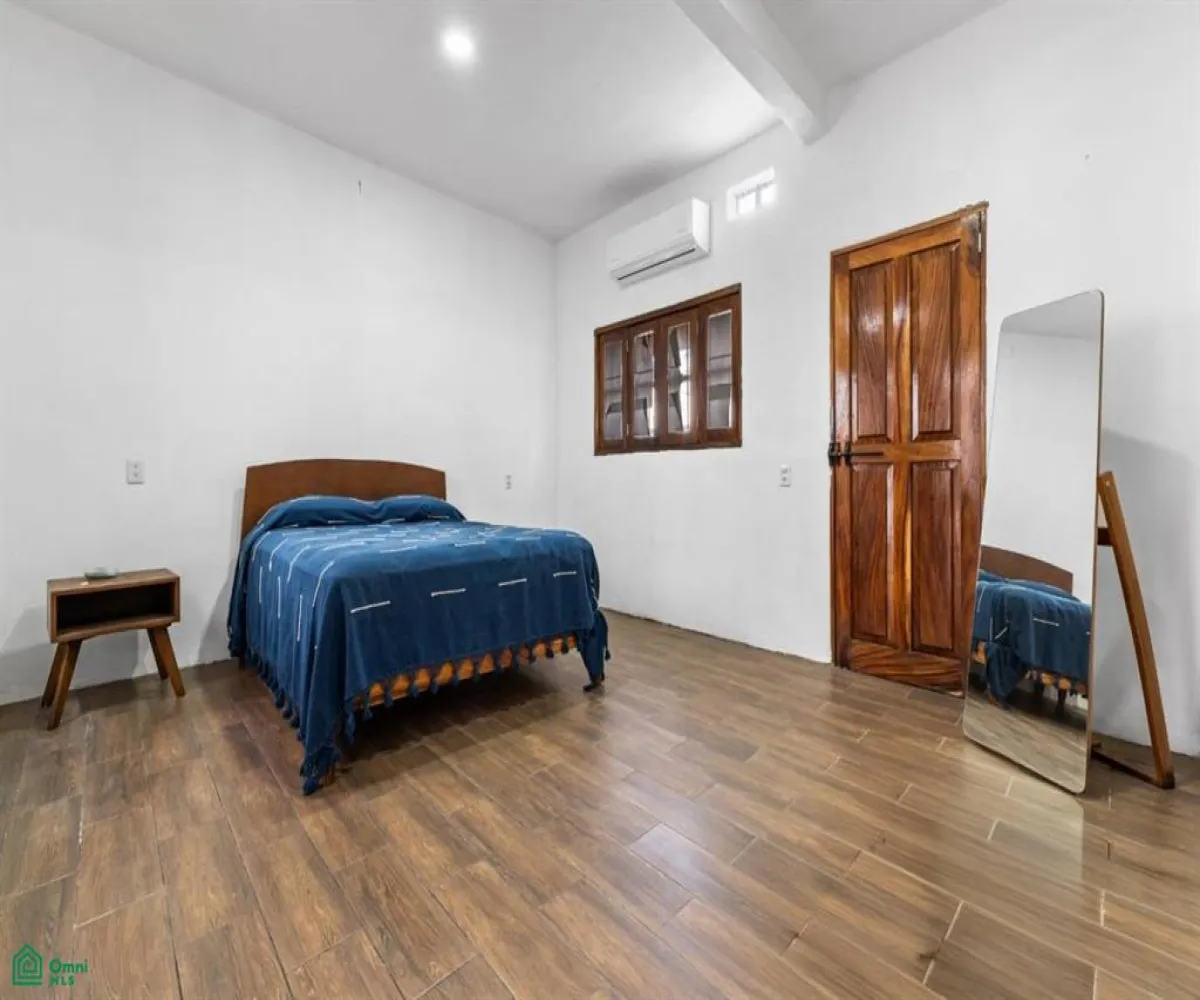 Casa En Venta,Primavera de Vallarta,Andador Antonio Caso 105, Puerto Vallarta, Jalisco 48313, 3 Habitaciones,2 Baños,Andador Antonio Caso,3,MX251025463