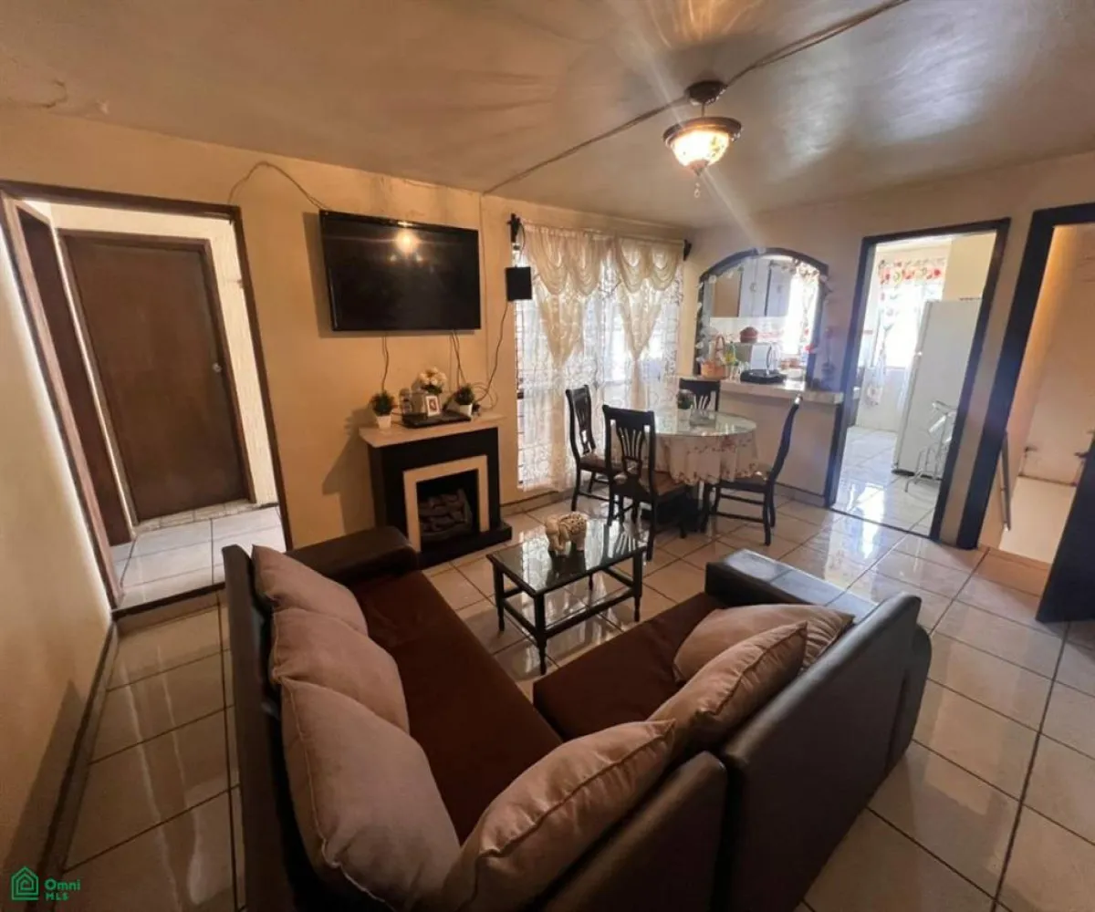 Casa En Venta,Del Fresno 1a. Sección,Zapote 1437, Guadalajara, Jalisco 44921, 6 Habitaciones,3 Baños,Zapote,2,MX251025471