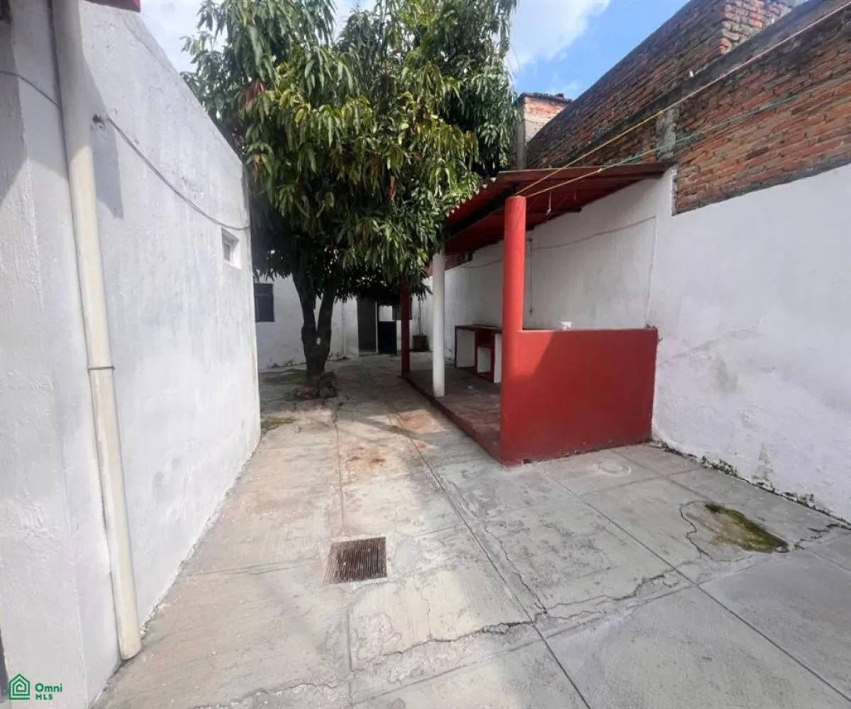 Casa En Venta,Del Fresno 1a. Sección,Zapote 1437, Guadalajara, Jalisco 44921, 6 Habitaciones,3 Baños,Zapote,2,MX251025471