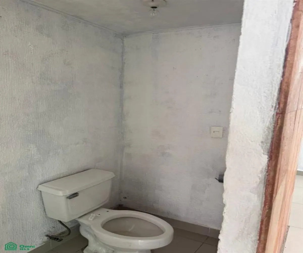 Casa En Venta,Jardines Alcalde,Jose manzano 626, Guadalajara, Jalisco 44298, 5 Habitaciones,3 Baños,Jose manzano,2,MX251025972
