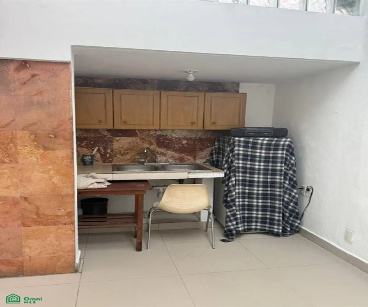 Casa En Venta,Jardines Alcalde,Jose manzano 626, Guadalajara, Jalisco 44298, 5 Habitaciones,3 Baños,Jose manzano,2,MX251025972