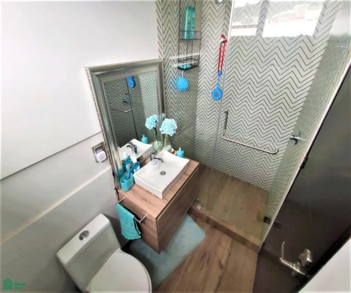 Casa En Venta,Senderos de Monte Verde,Sendero de los Viñedos 22, Tlajomulco de Zuniga, Jalisco 45646, 4 Habitaciones,5 Baños,Sendero de los Viñedos,2,MX251026063