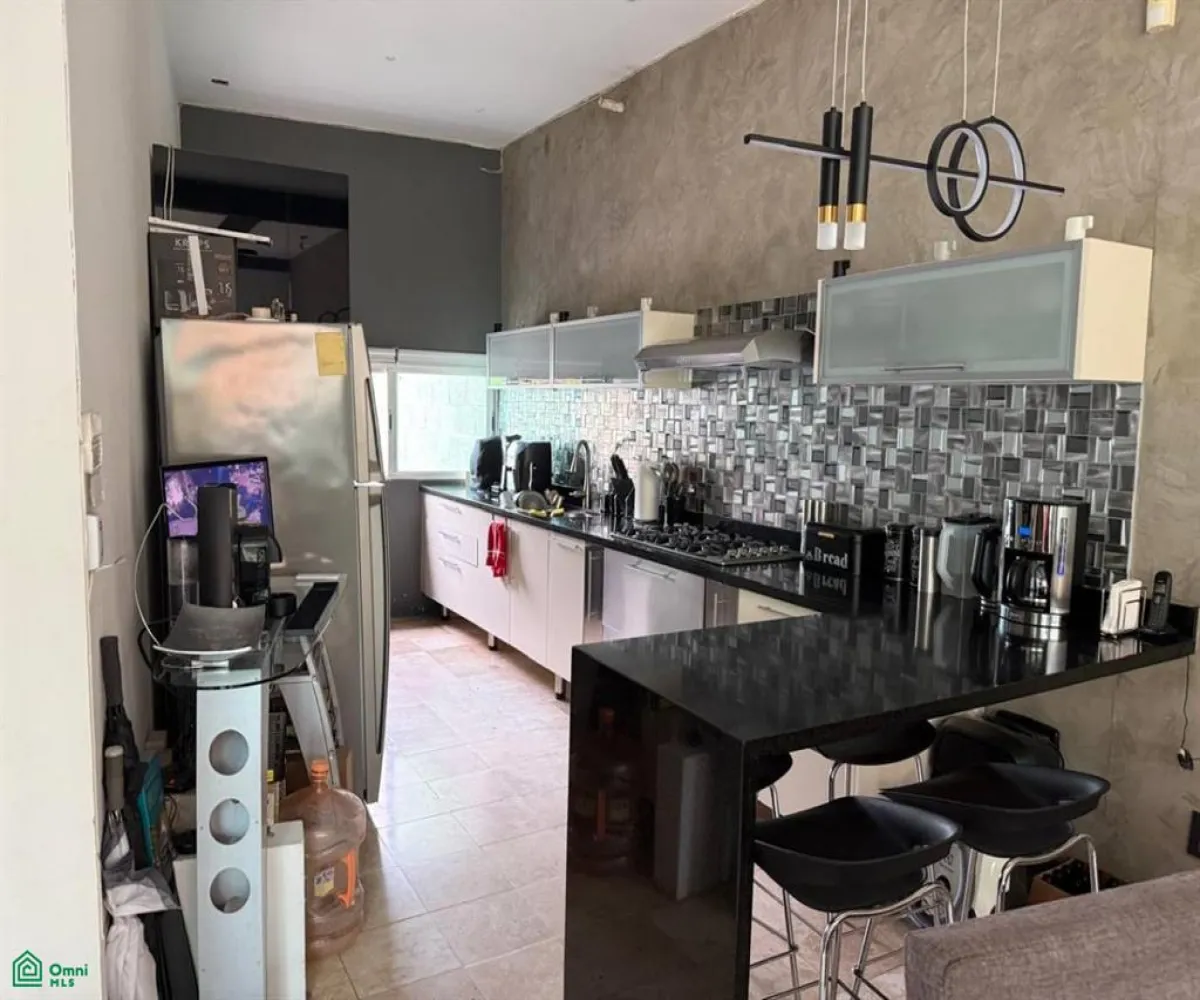 Casa En Venta,Senderos de Monte Verde,Sendero de los Viñedos 22, Tlajomulco de Zuniga, Jalisco 45646, 4 Habitaciones,5 Baños,Sendero de los Viñedos,2,MX251026063
