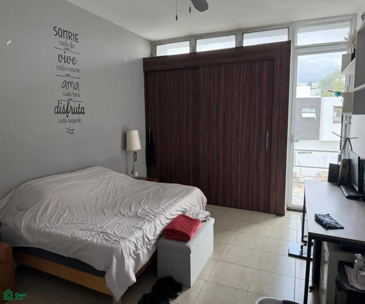 Casa En Venta,Senderos de Monte Verde,Sendero de los Viñedos 22, Tlajomulco de Zuniga, Jalisco 45646, 4 Habitaciones,5 Baños,Sendero de los Viñedos,2,MX251026063