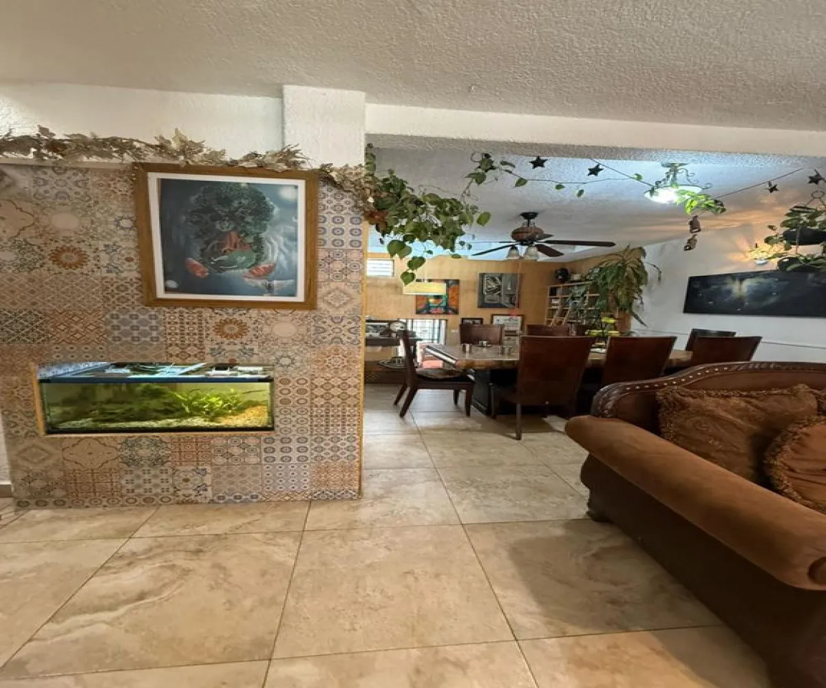 Casa En Venta,Independencia Oriente,Monte Everest 1204, Guadalajara, Jalisco 44340, 4 Habitaciones,4 Baños,Monte Everest,3,p3kRMR1