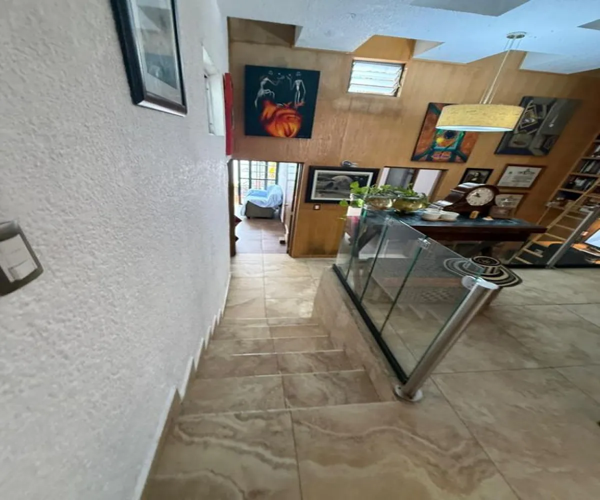 Casa En Venta,Independencia Oriente,Monte Everest 1204, Guadalajara, Jalisco 44340, 4 Habitaciones,4 Baños,Monte Everest,3,p3kRMR1