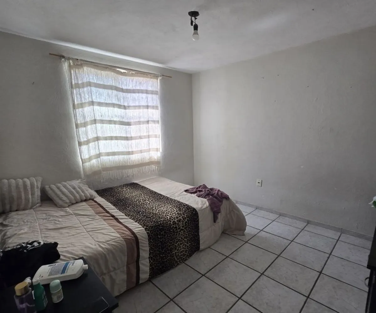 Casa En Venta,Valle de La Misericordia,Calle Tiburon 130, San Pedro Tlaquepaque, Jalisco 45655, 3 Habitaciones,2 Baños,Calle Tiburon,2,p5LC1I4