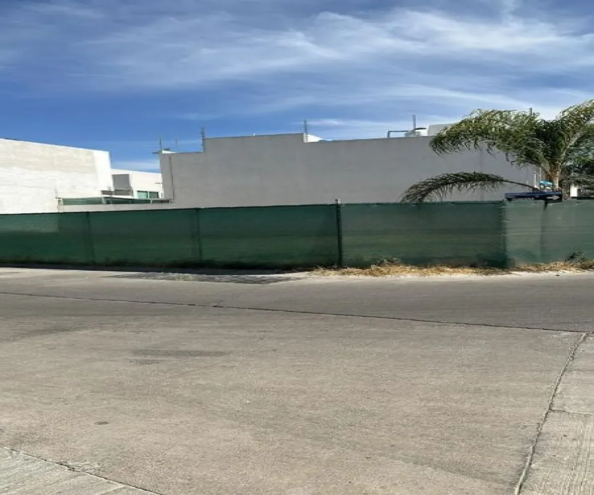 Terreno En Venta,San Juan de Ocotán,Avenida Verona 7500, Zapopan, Jalisco 45110,Avenida Verona,p751tro