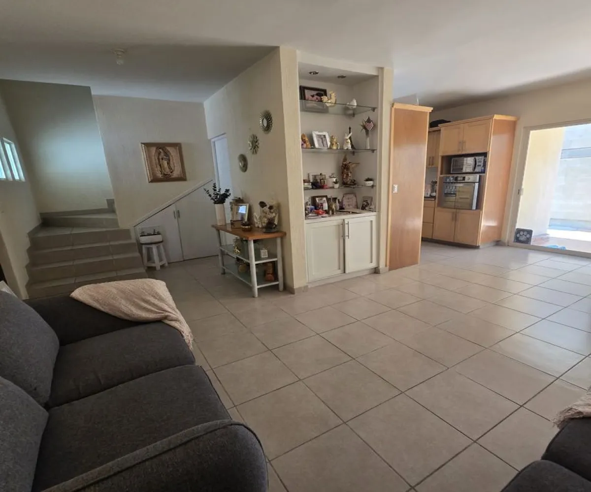 Casa En Venta,Alta California,Boulevard Alta California 1221, Tlajomulco de Zúñiga, Jalisco 45650, 3 Habitaciones,2 Baños,Boulevard Alta California,1,p9Mh2tA