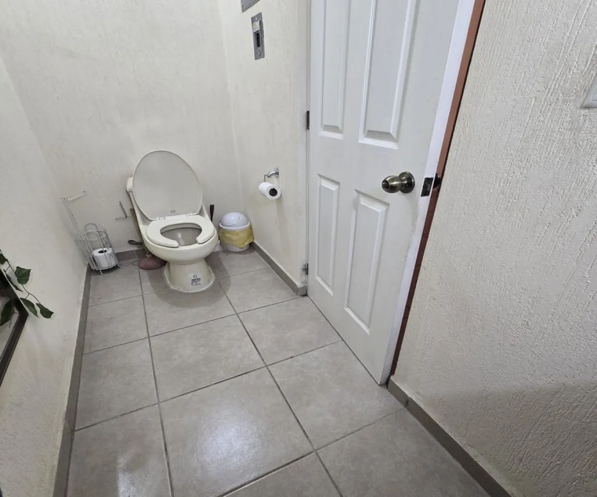 Casa En Venta,Alta California,Boulevard Alta California 1221, Tlajomulco de Zúñiga, Jalisco 45650, 3 Habitaciones,2 Baños,Boulevard Alta California,1,p9Mh2tA