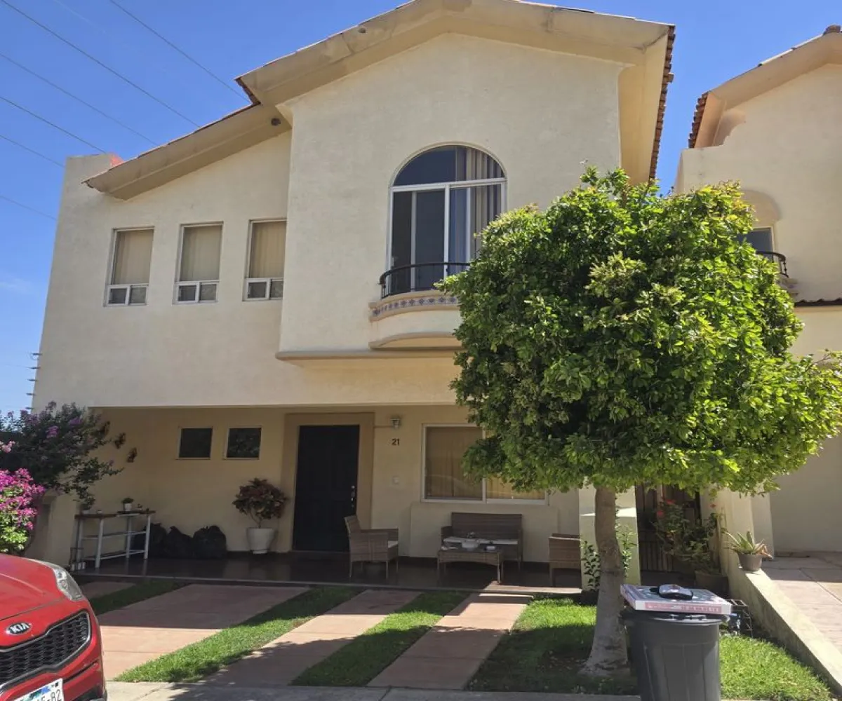 Casa En Venta,Alta California,Boulevard Alta California 1221, Tlajomulco de Zúñiga, Jalisco 45650, 3 Habitaciones,2 Baños,Boulevard Alta California,1,p9Mh2tA