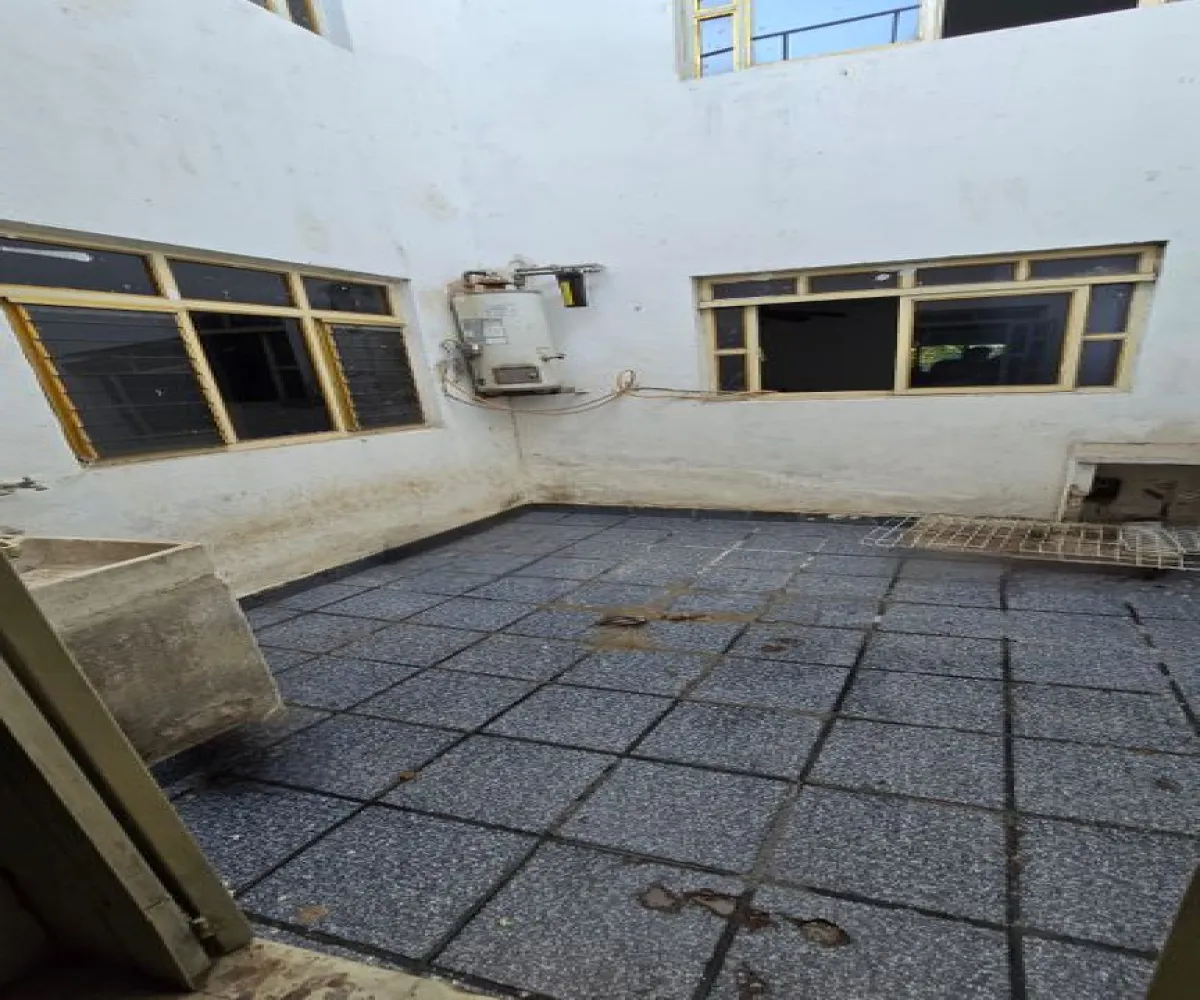 Casa En Venta,Circunvalación Belisario,CIRCUNVALACION 1481, Guadalajara, Jalisco 44330, 6 Habitaciones,2 Baños,CIRCUNVALACION,1,pNUiwme