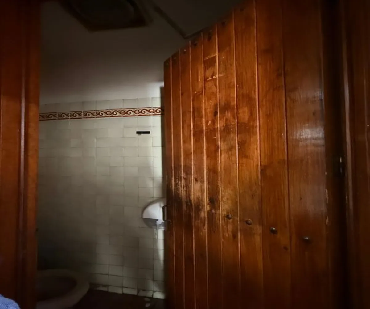 Local En Renta,8 de julio,Calle Gorrión 1234, Guadalajara, Jalisco 44910,2 Baños,Calle Gorrión,1,pXicTXT