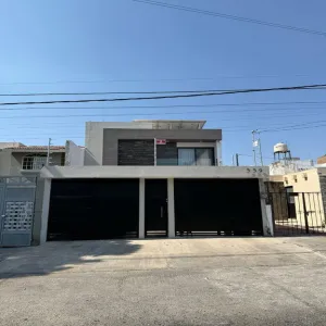 Casa En Venta,Colinas de La Normal,Calle Luis Cabrera 559, Guadalajara, Jalisco 44270, 3 Habitaciones,3 Baños,Calle Luis Cabrera,1,pfZvTTe