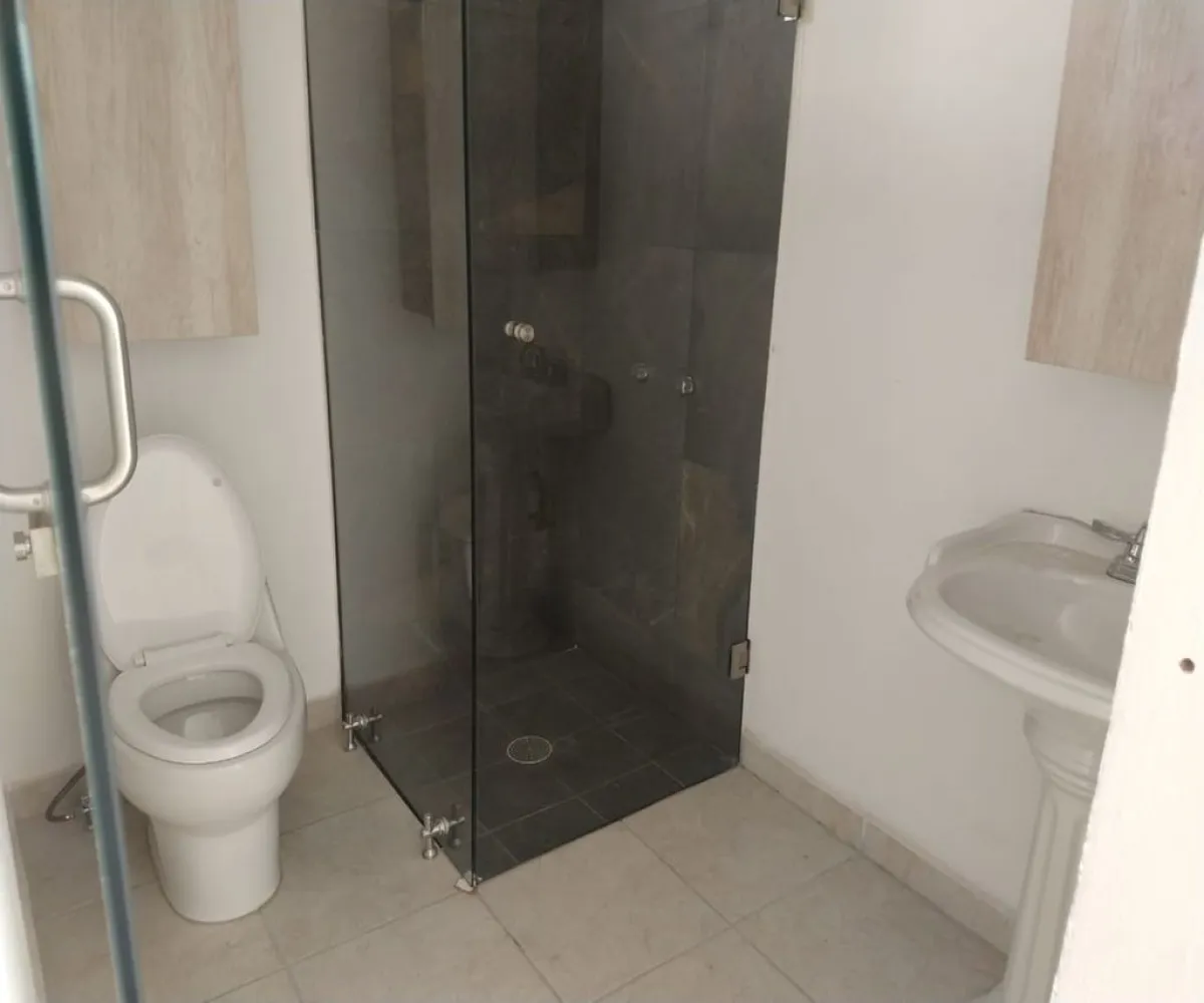 Edificio En Venta,Jardines del Valle,Avenida Acueducto 2746, Zapopan, Jalisco 45138, 3 Habitaciones,3 Baños,Avenida Acueducto,1,piQi3lT