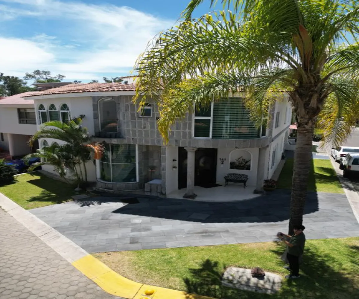 Casa En Venta,Virreyes,Avenida Naciones Unidas S/N, Zapopan, Jalisco 45110, 5 Habitaciones,4 Baños,Avenida Naciones Unidas,1,piloVhI