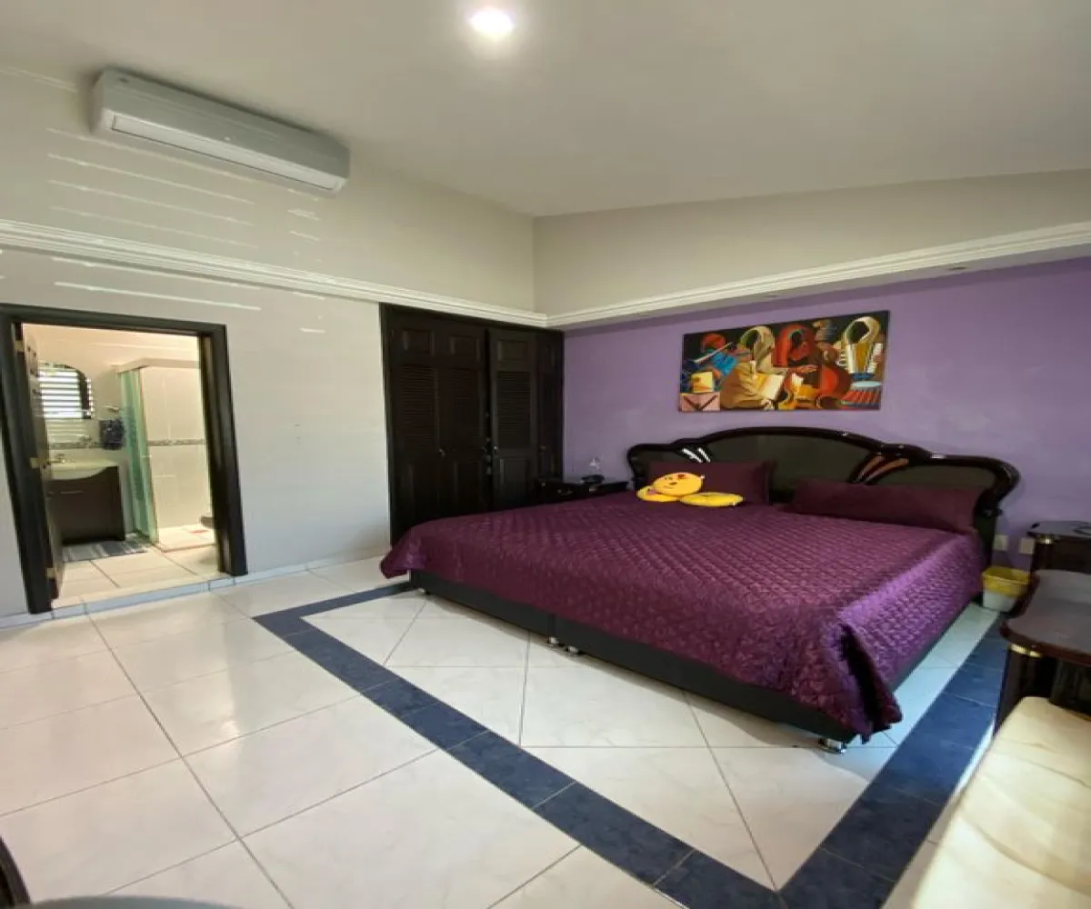 Casa En Venta,Virreyes,Avenida Naciones Unidas S/N, Zapopan, Jalisco 45110, 5 Habitaciones,4 Baños,Avenida Naciones Unidas,1,piloVhI