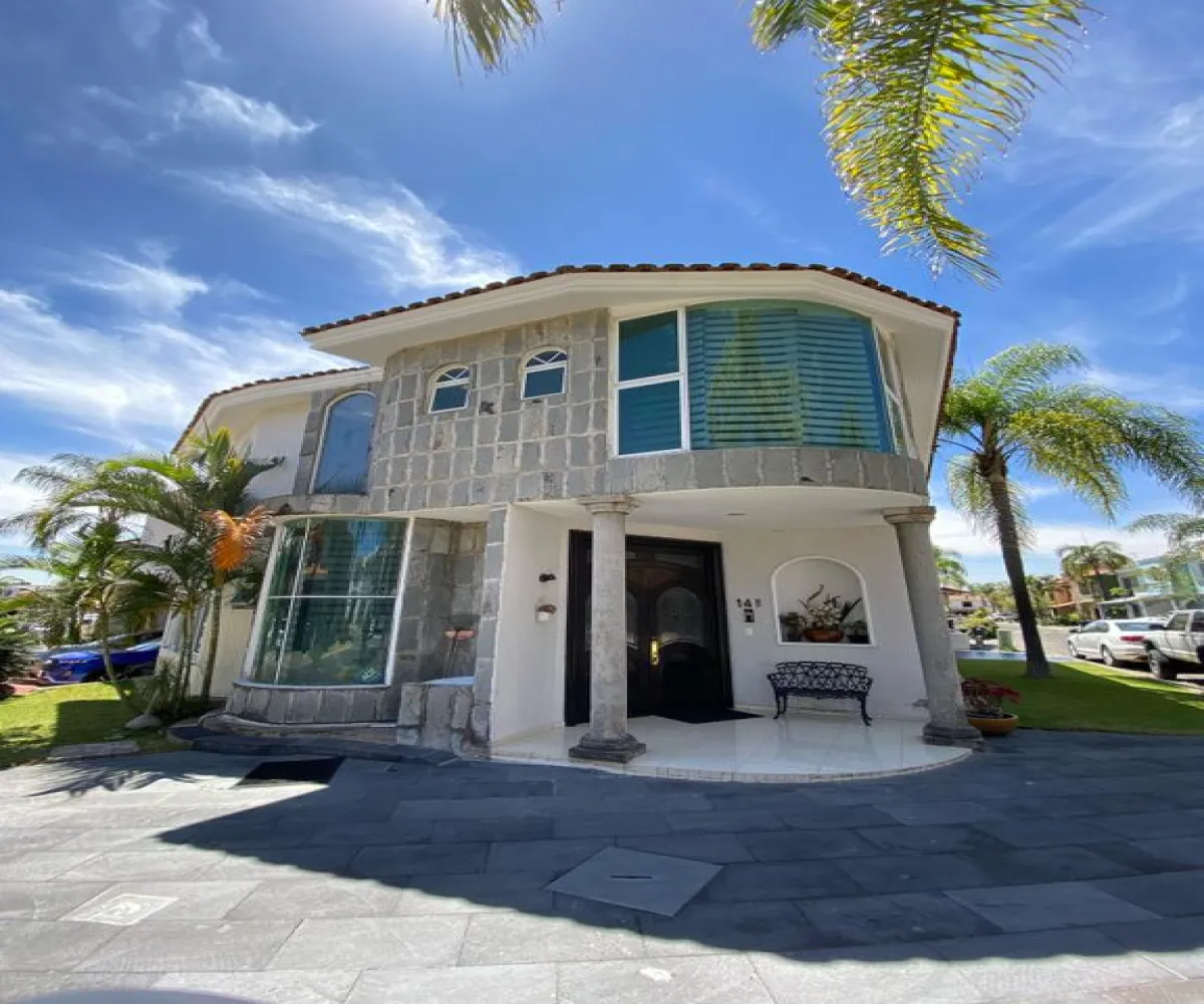 Casa En Venta,Virreyes,Avenida Naciones Unidas S/N, Zapopan, Jalisco 45110, 5 Habitaciones,4 Baños,Avenida Naciones Unidas,1,piloVhI