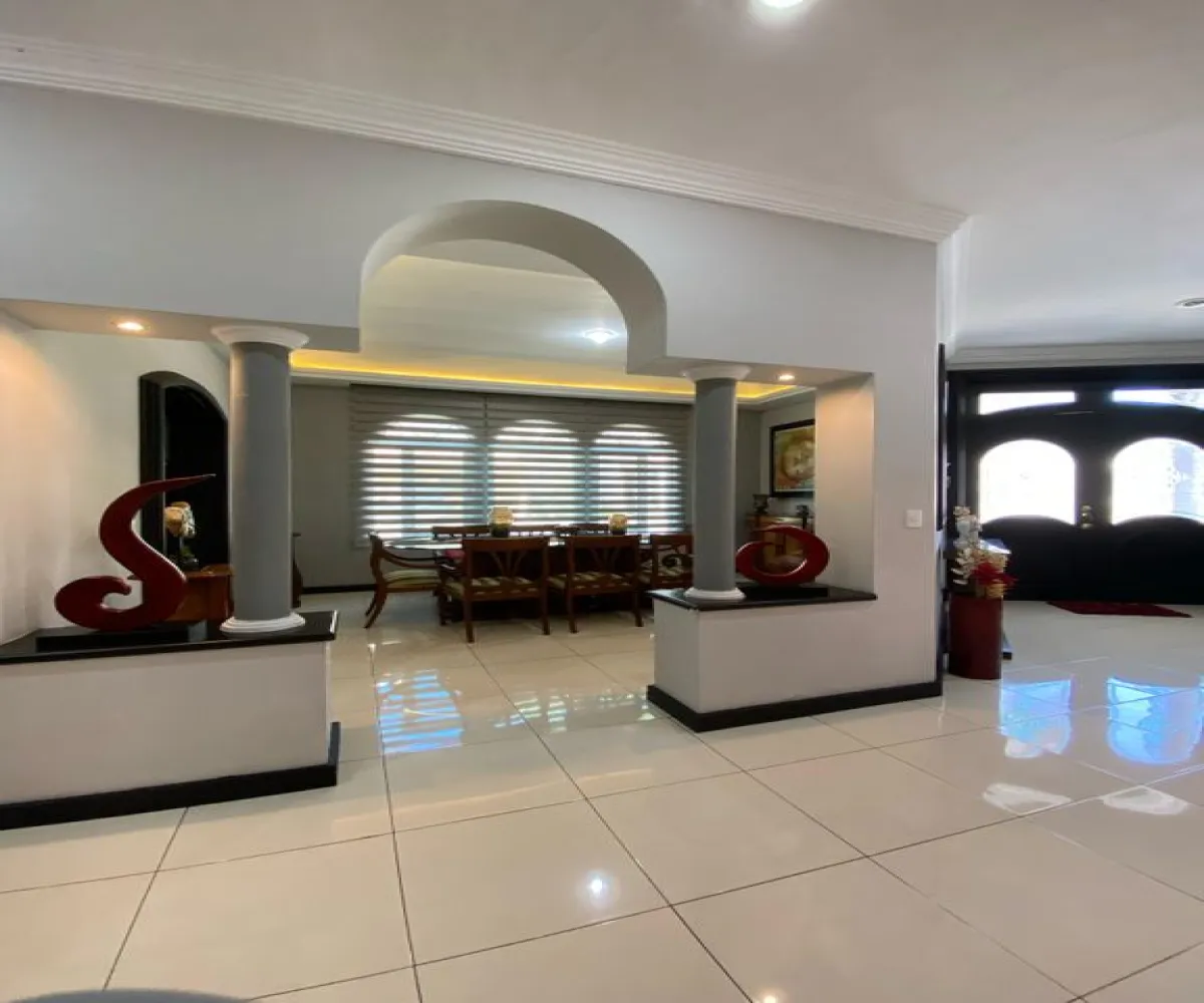 Casa En Venta,Virreyes,Avenida Naciones Unidas S/N, Zapopan, Jalisco 45110, 5 Habitaciones,4 Baños,Avenida Naciones Unidas,1,piloVhI