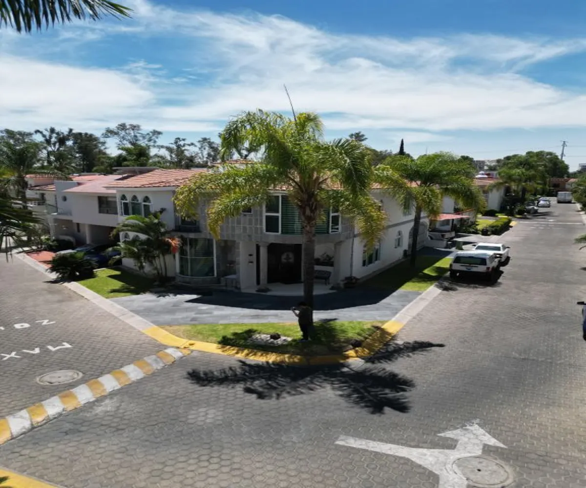 Casa En Venta,Virreyes,Avenida Naciones Unidas S/N, Zapopan, Jalisco 45110, 5 Habitaciones,4 Baños,Avenida Naciones Unidas,1,piloVhI