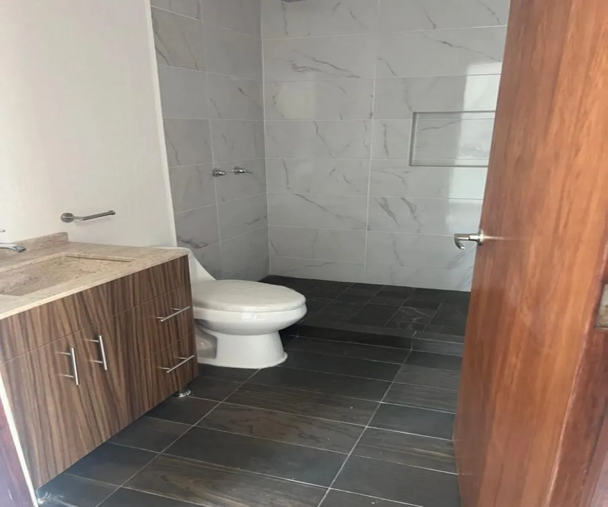 Casa En Venta,Monte verde,arbolerdas 73 196, Tlajomulco de Zúñiga, Jalisco 45640, 4 Habitaciones,3 Baños,arbolerdas ,1,plUcaqG