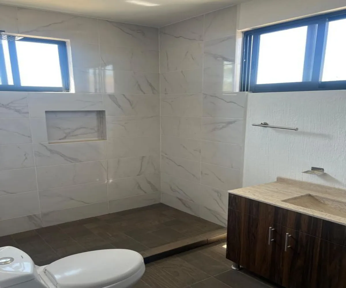 Casa En Venta,Monte verde,arbolerdas 73 196, Tlajomulco de Zúñiga, Jalisco 45640, 4 Habitaciones,3 Baños,arbolerdas ,1,plUcaqG