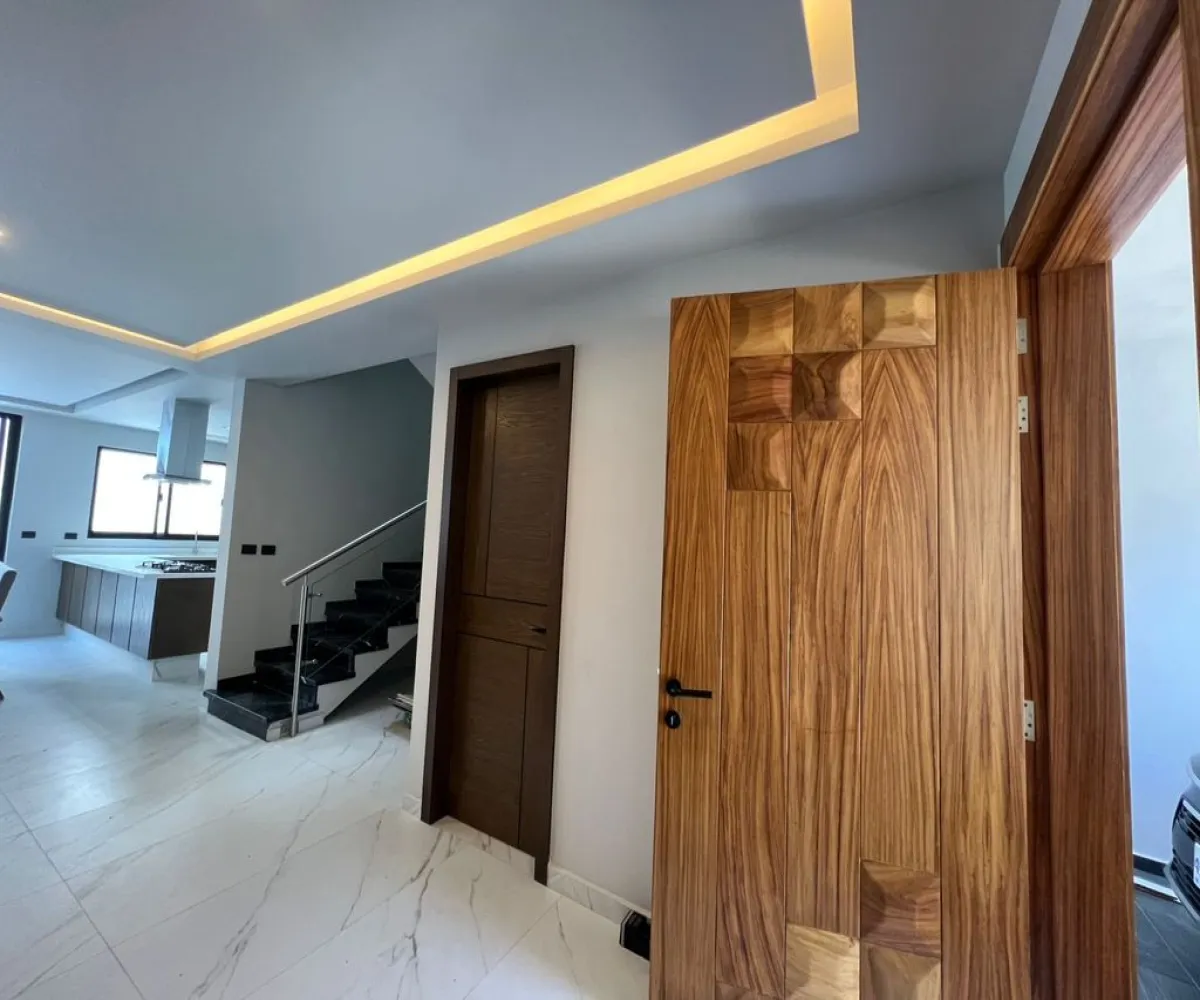 Casa En Venta,Altavista,Altavista Poniente 303, Zapopan, Jalisco 45134, 4 Habitaciones,3 Baños,Altavista Poniente,1,pr7vG9W