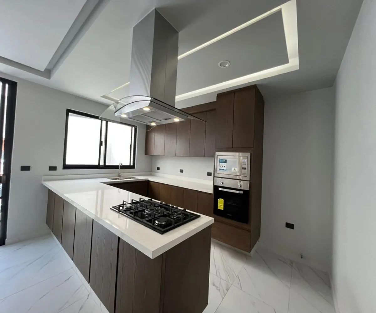 Casa En Venta,Altavista,Altavista Poniente 303, Zapopan, Jalisco 45134, 4 Habitaciones,3 Baños,Altavista Poniente,1,pr7vG9W