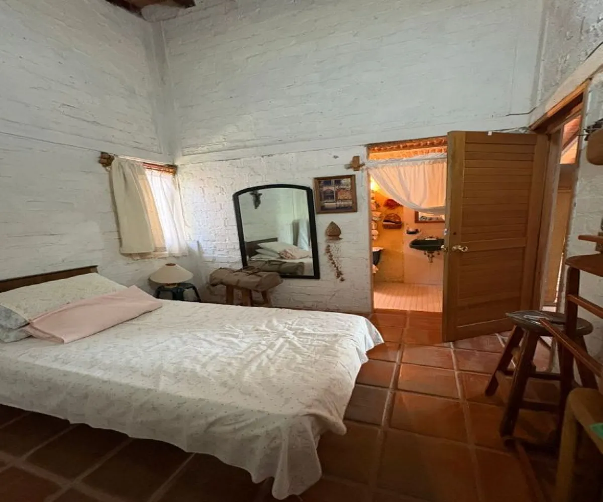 Casa En Venta,Jocotepec,Guadalajara-Morelia 502, Jocotepec, Jalisco 45800, 3 Habitaciones,2 Baños,Guadalajara-Morelia,1,prcHHpd