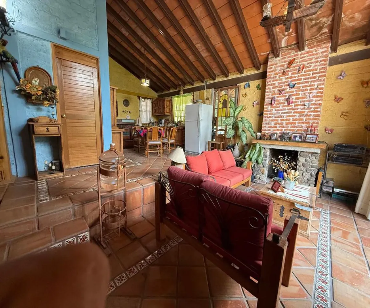 Casa En Venta,Jocotepec,Guadalajara-Morelia 502, Jocotepec, Jalisco 45800, 3 Habitaciones,2 Baños,Guadalajara-Morelia,1,prcHHpd