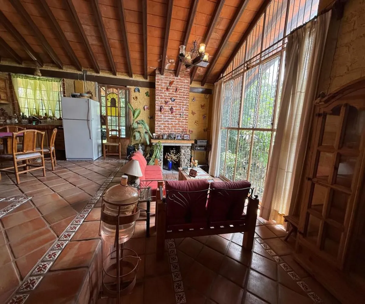 Casa En Venta,Jocotepec,Guadalajara-Morelia 502, Jocotepec, Jalisco 45800, 3 Habitaciones,2 Baños,Guadalajara-Morelia,1,prcHHpd