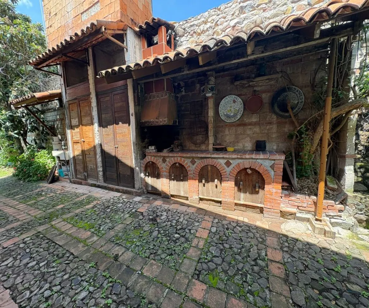 Casa En Venta,Jocotepec,Guadalajara-Morelia 502, Jocotepec, Jalisco 45800, 3 Habitaciones,2 Baños,Guadalajara-Morelia,1,prcHHpd