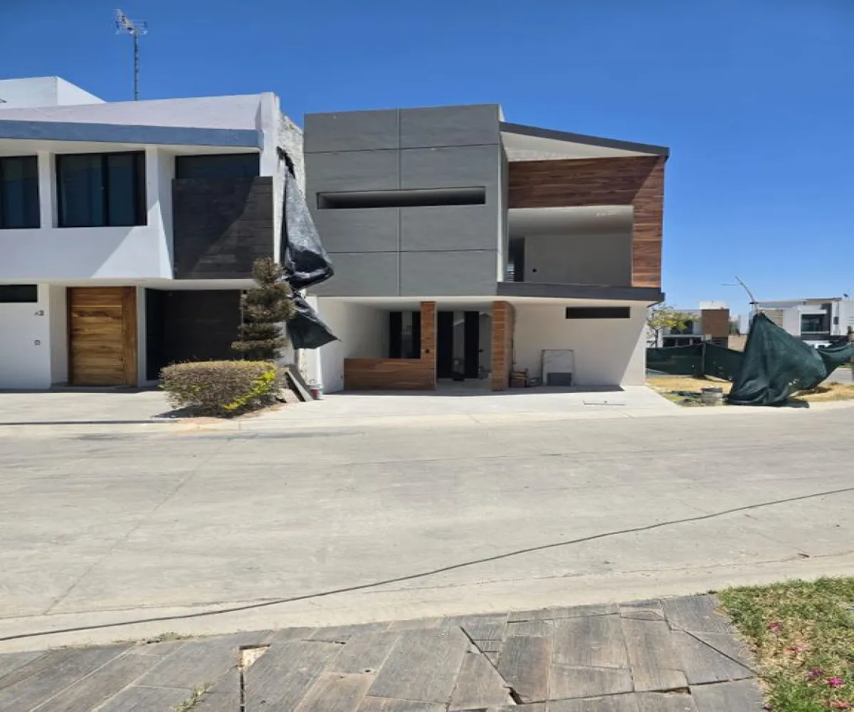 Casa En Venta,Altavista Residencial,Avenida Altavista 390, Zapopan, Jalisco 45134, 3 Habitaciones,2 Baños,Avenida Altavista,1,pvmu9NY