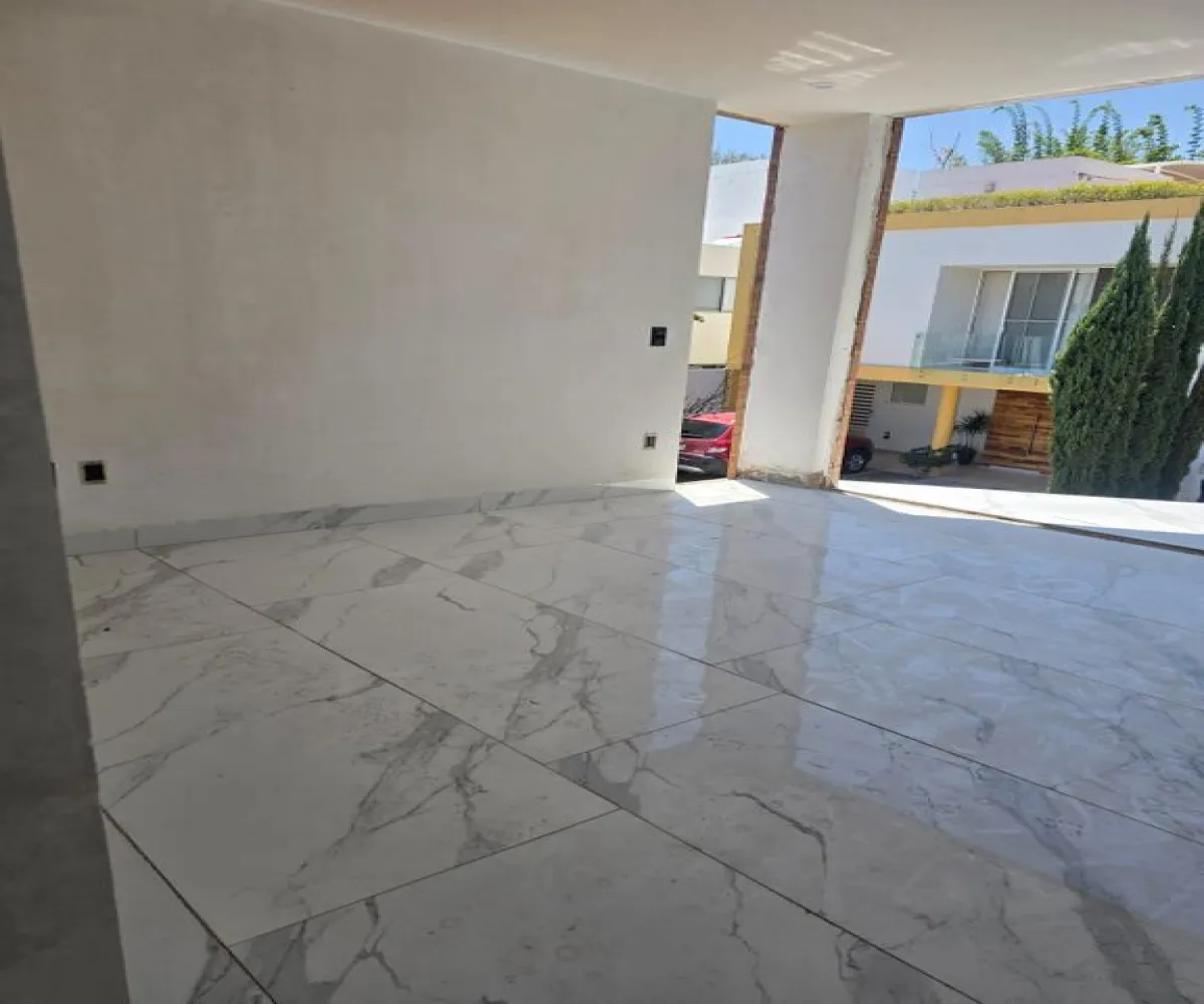 Casa En Venta,Altavista Residencial,Avenida Altavista 390, Zapopan, Jalisco 45134, 3 Habitaciones,2 Baños,Avenida Altavista,1,pvmu9NY