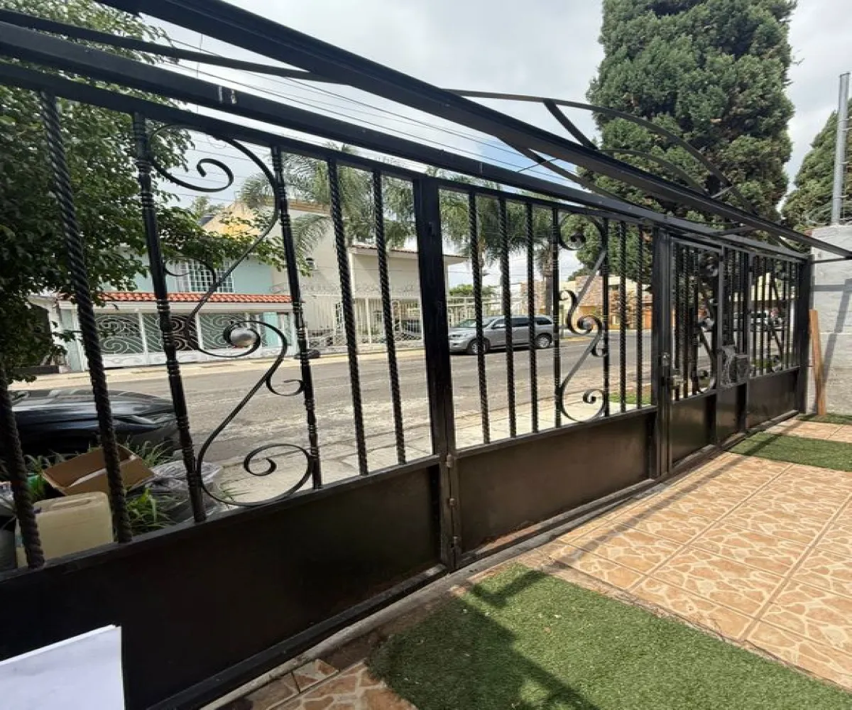 Casa En Venta,Tabachines,Paseo de Las Secoyas 1305, Zapopan, Jalisco 45188, 1 Cuarto,1 Baño,Paseo de Las Secoyas,1,pvpbmvI