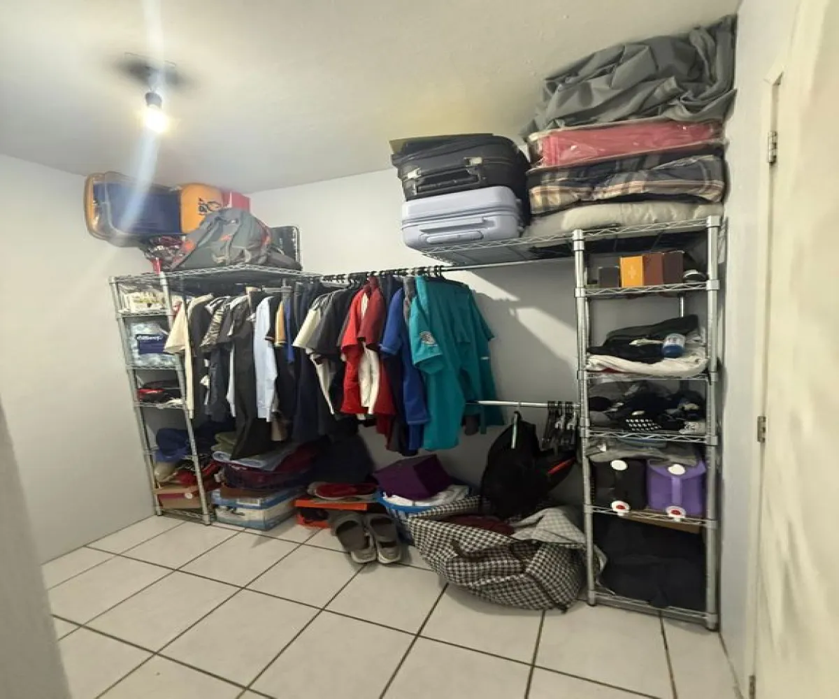 Casa En Venta,Tabachines,Paseo de Las Secoyas 1305, Zapopan, Jalisco 45188, 1 Cuarto,1 Baño,Paseo de Las Secoyas,1,pvpbmvI