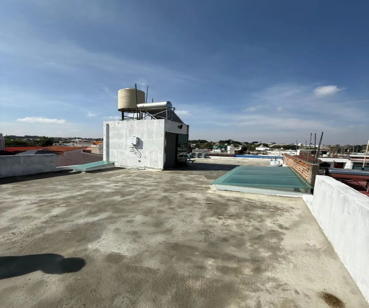 Casa En Venta,Jardines de Santa Isabel,De La Angostura 381, Guadalajara, Jalisco 44300, 4 Habitaciones,3 Baños,De La Angostura,1,pygGWT7