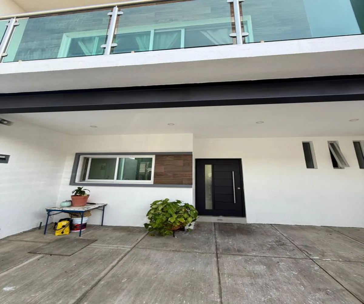 Casa En Venta,Jardines de Santa Isabel,De La Angostura 381, Guadalajara, Jalisco 44300, 4 Habitaciones,3 Baños,De La Angostura,1,pygGWT7