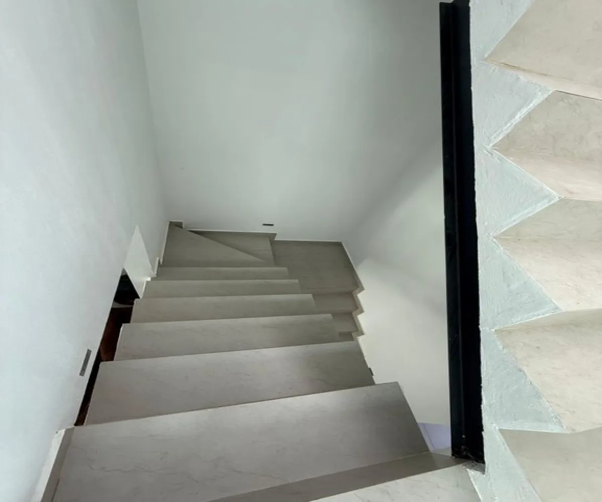 Casa En Venta,Jardines de Santa Isabel,De La Angostura 381, Guadalajara, Jalisco 44300, 4 Habitaciones,3 Baños,De La Angostura,1,pygGWT7